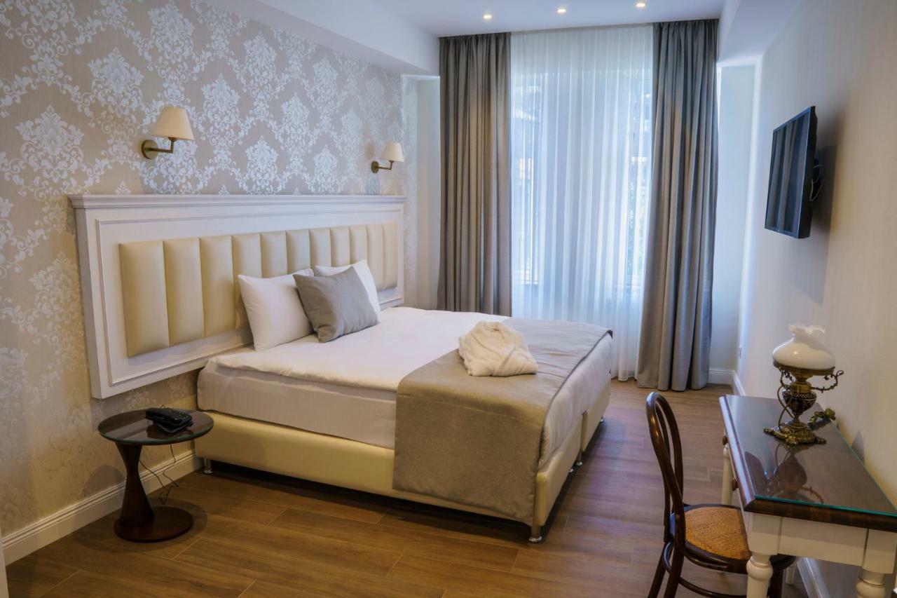 Hotel Passport Тбилиси Екстериор снимка